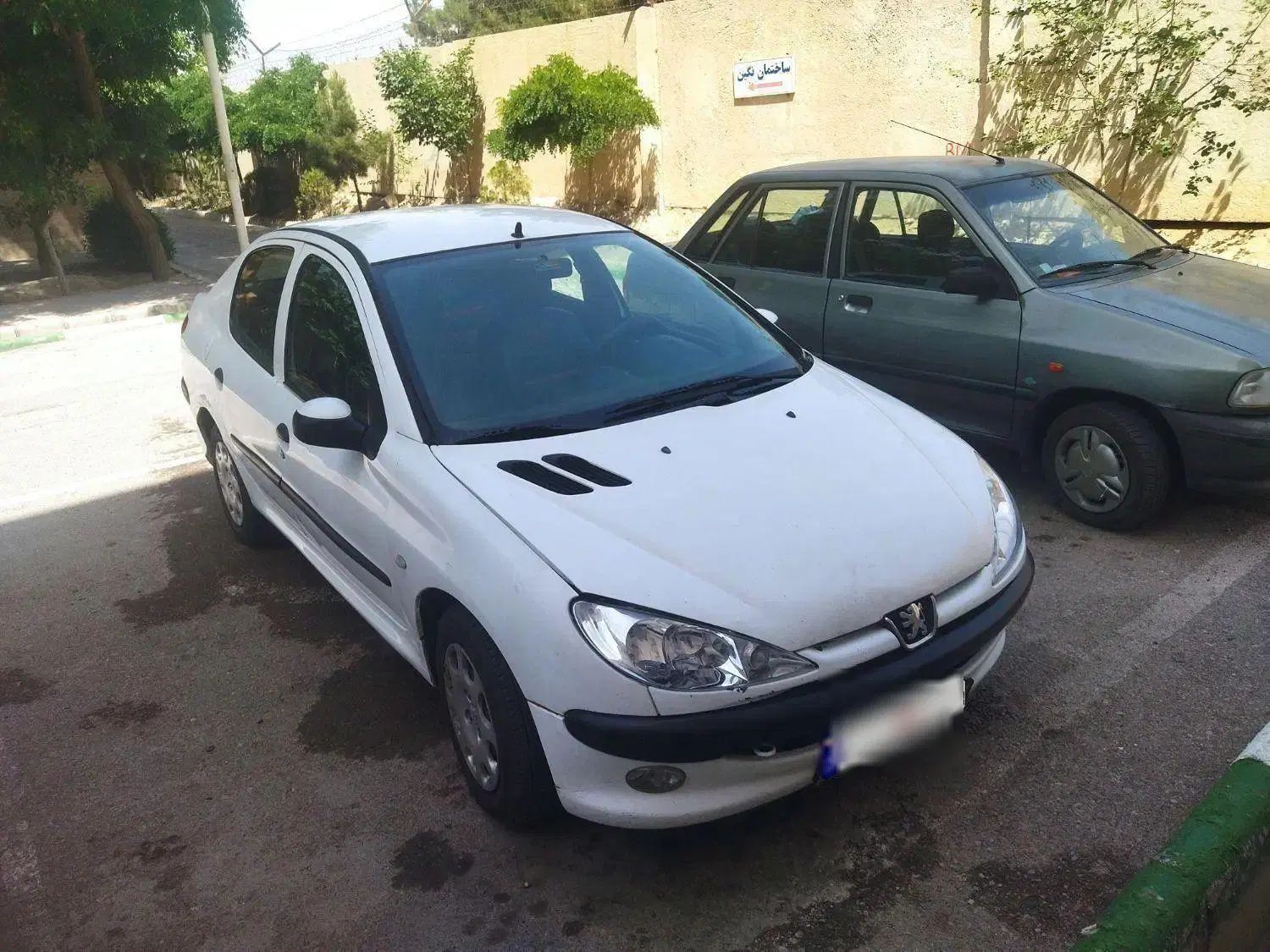 پژو ۲۰۶ صندوق دار v8 - 1394