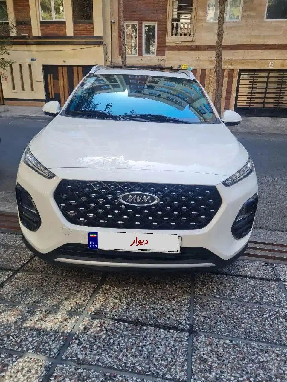ام وی ام X22 پرو اتوماتیک اکسلنت - 1402