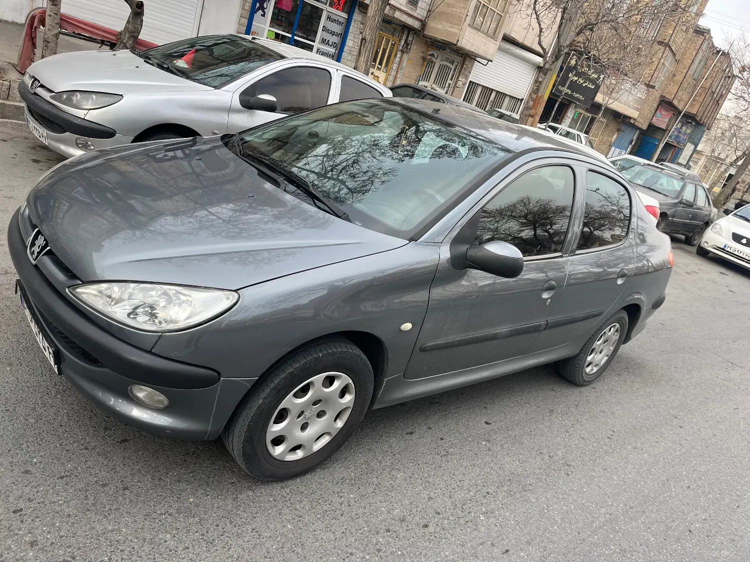 پژو ۲۰۶ صندوق دار v8 - 1393