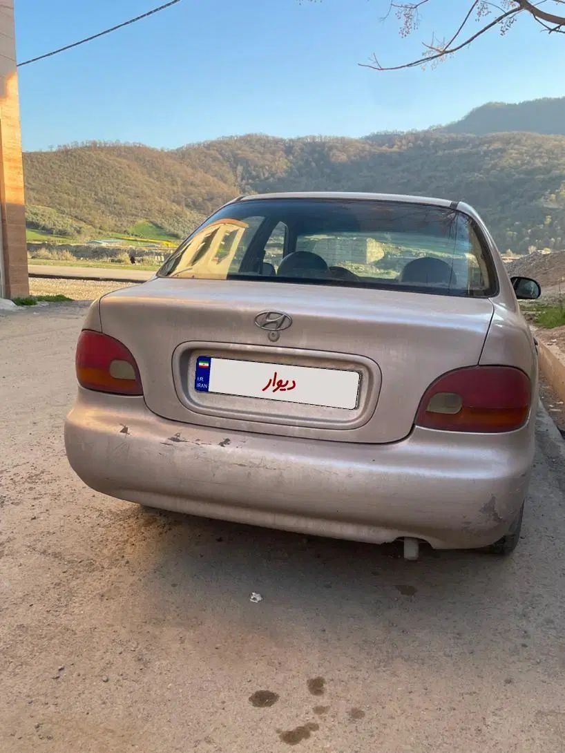 هیوندای اکسنت جی‌ال‌اس - 1995