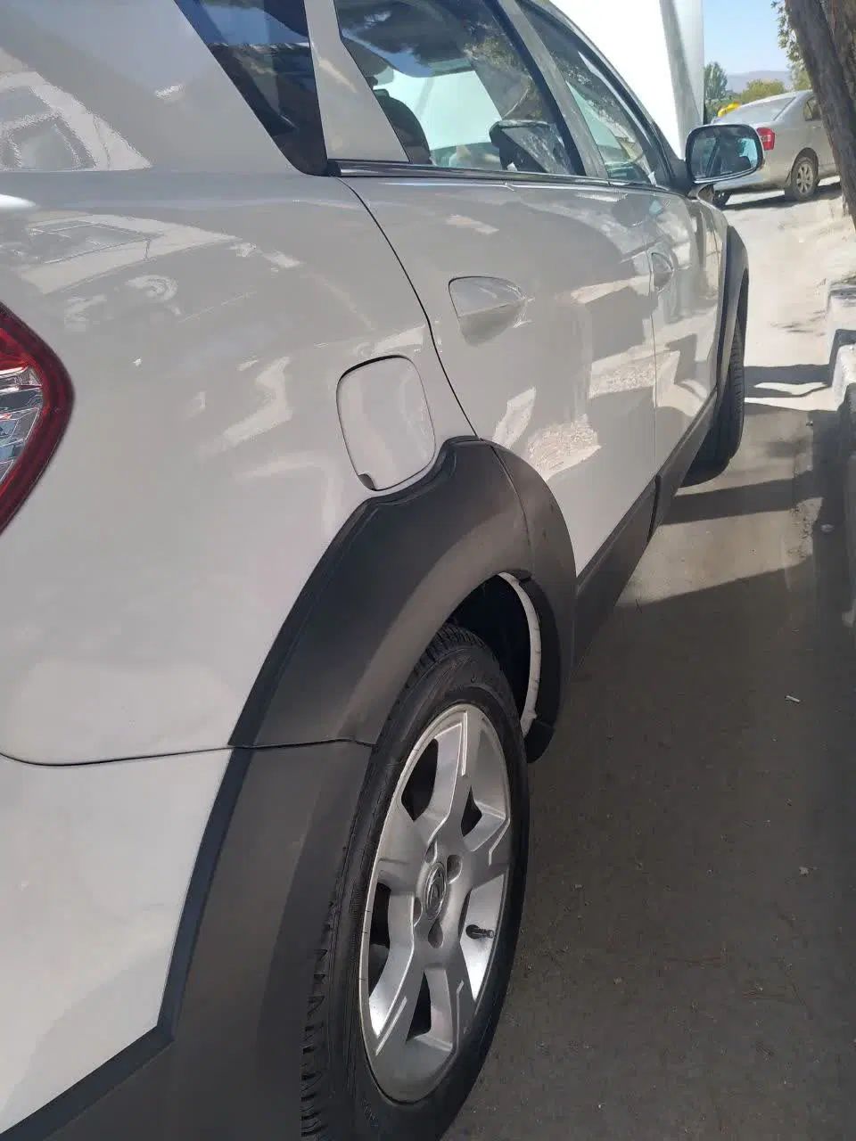 دانگ فنگ H30 کراس اتوماتیک - 1397