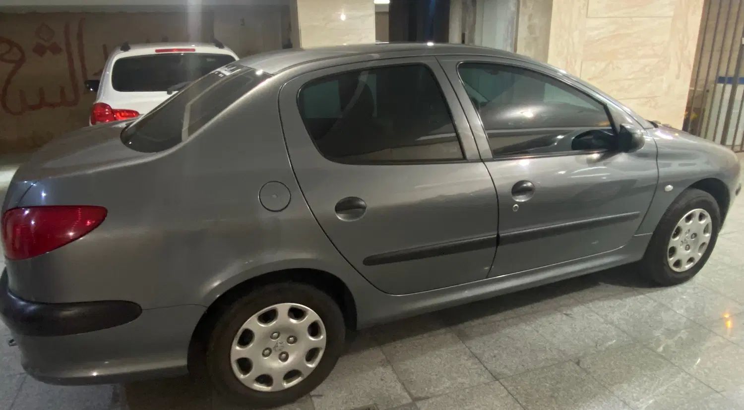 پژو ۲۰۶ صندوق دار v8 - 1397