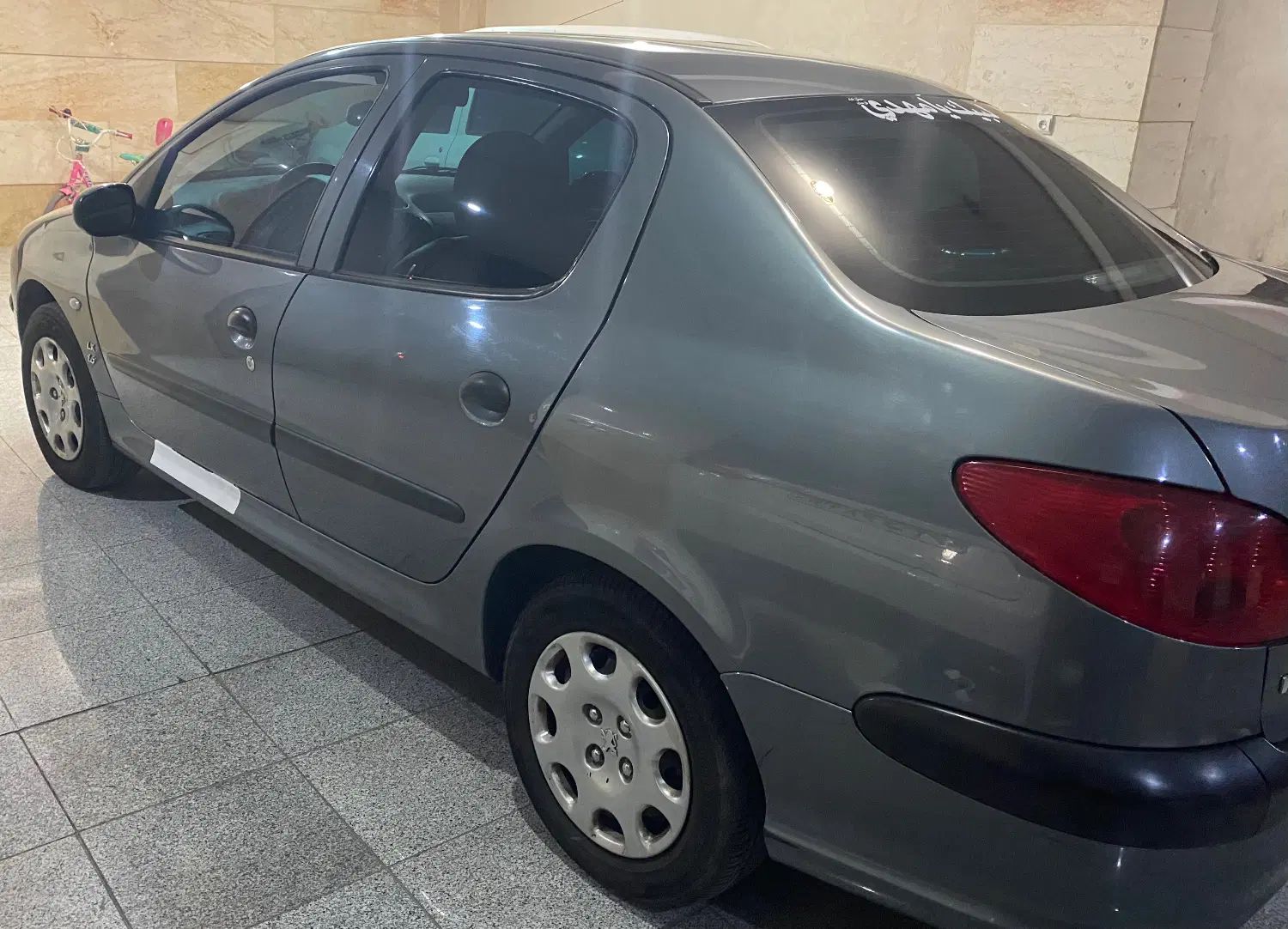 پژو ۲۰۶ صندوق دار v8 - 1397