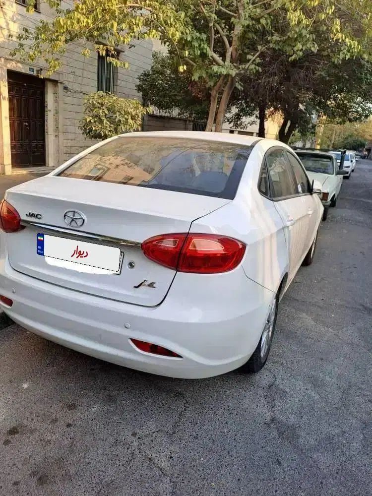 خودرو جک، J4 آگهی ann_19872322