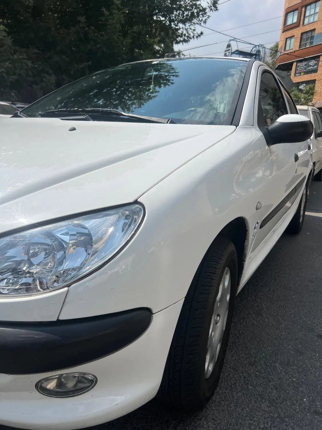 پژو ۲۰۶ صندوق دار v8 - 1395