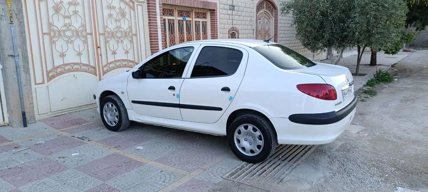 خودرو پژو، ۲۰۶ صندوق دار آگهی ann_19872939