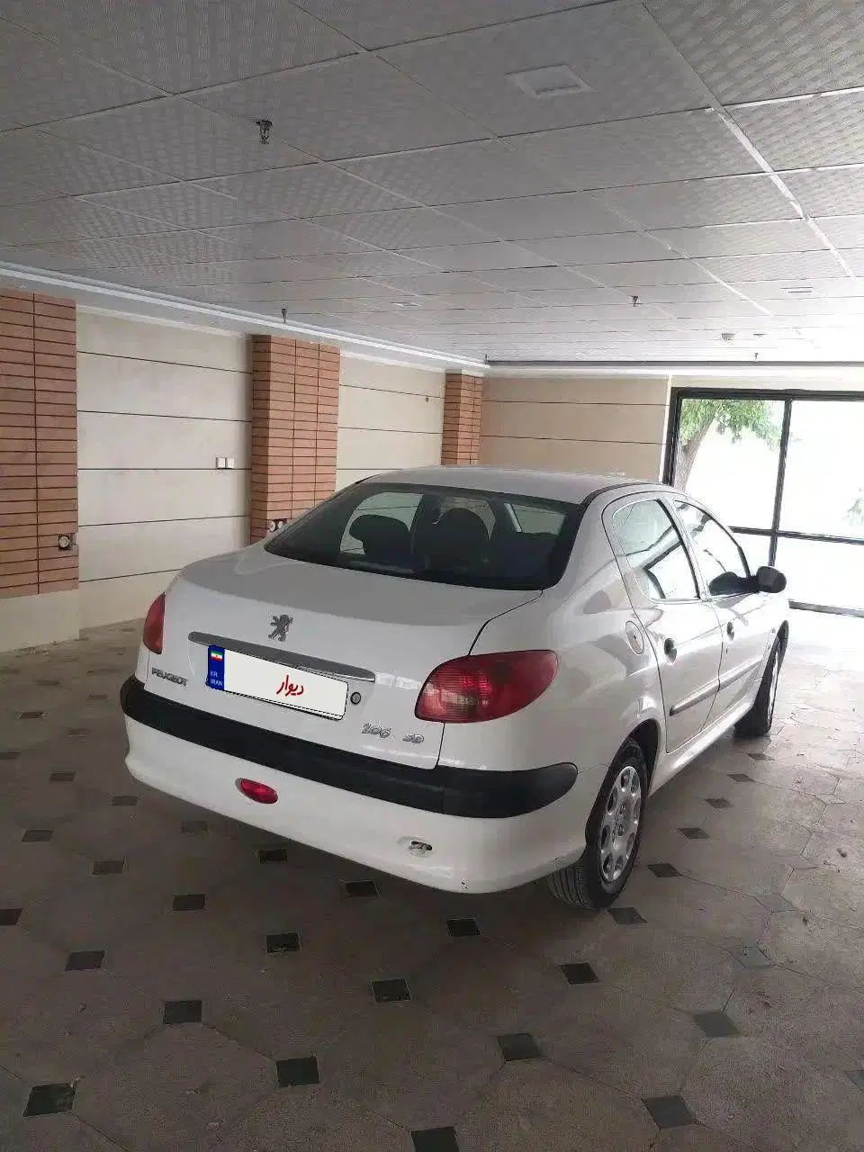 پژو ۲۰۶ صندوق دار v8 - 1395