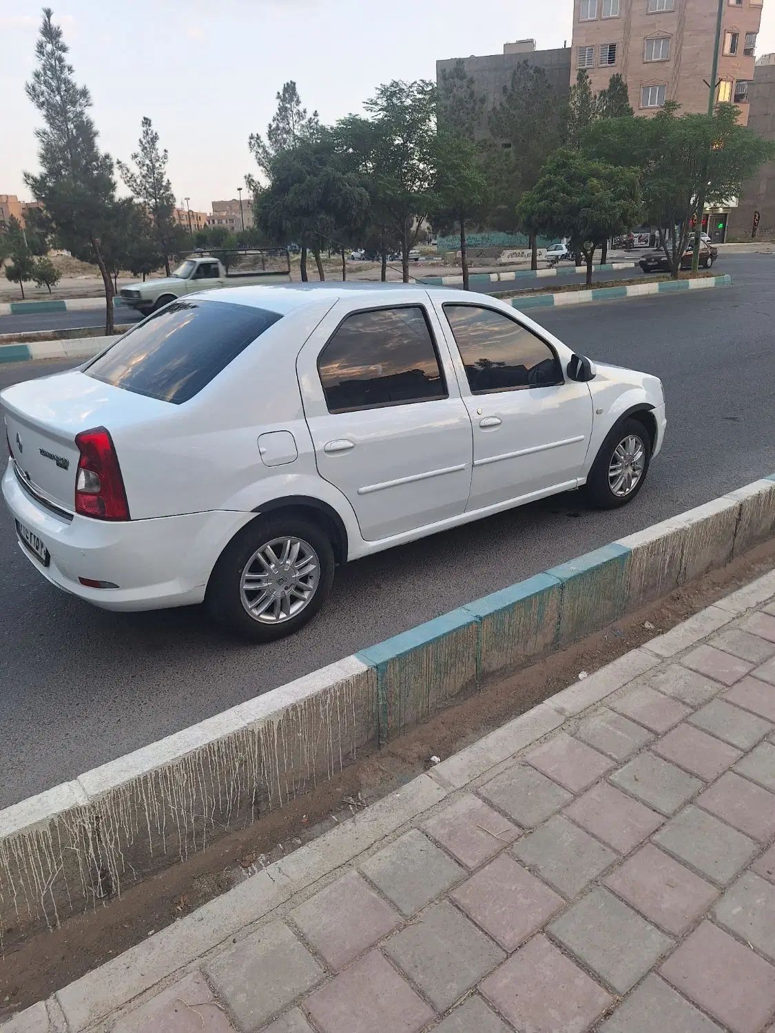 خودرو رنو، تندر 90 پلاس آگهی ann_19873137