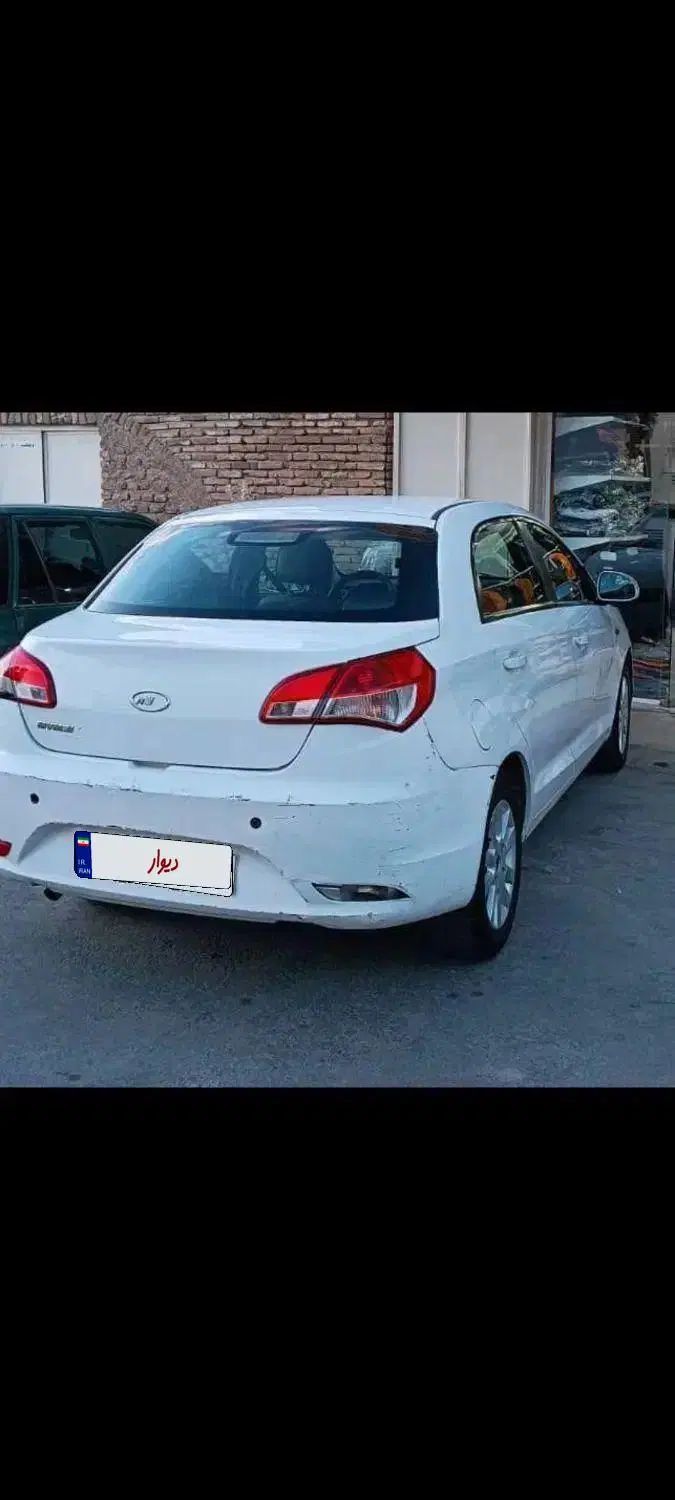 ام وی ام 315 صندوقدار اسپرت دنده‌ای - 1394