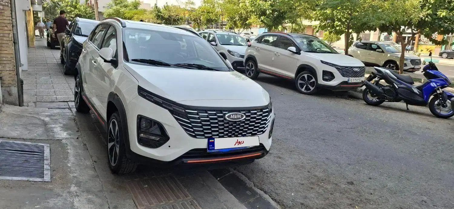 ام وی ام X33 کراس دنده‌ای - 1403