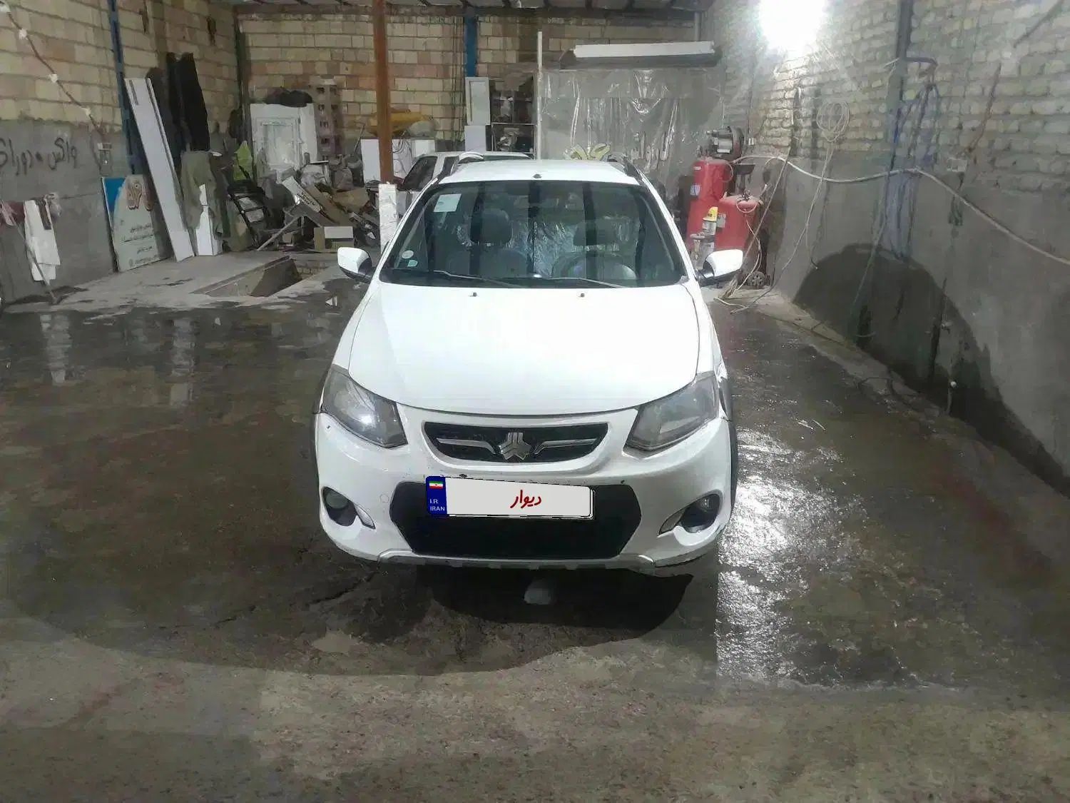 خودرو کوییک، معمولی آگهی ann_19873406