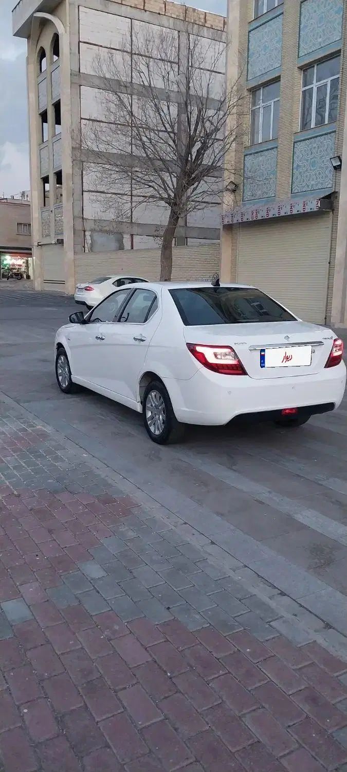دنا پلاس تیپ ۲ سانروف ۴ ایربگ - 1397