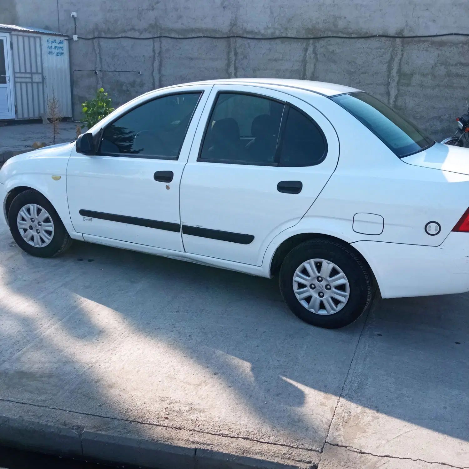 تیبا صندوق دار SX - 1393