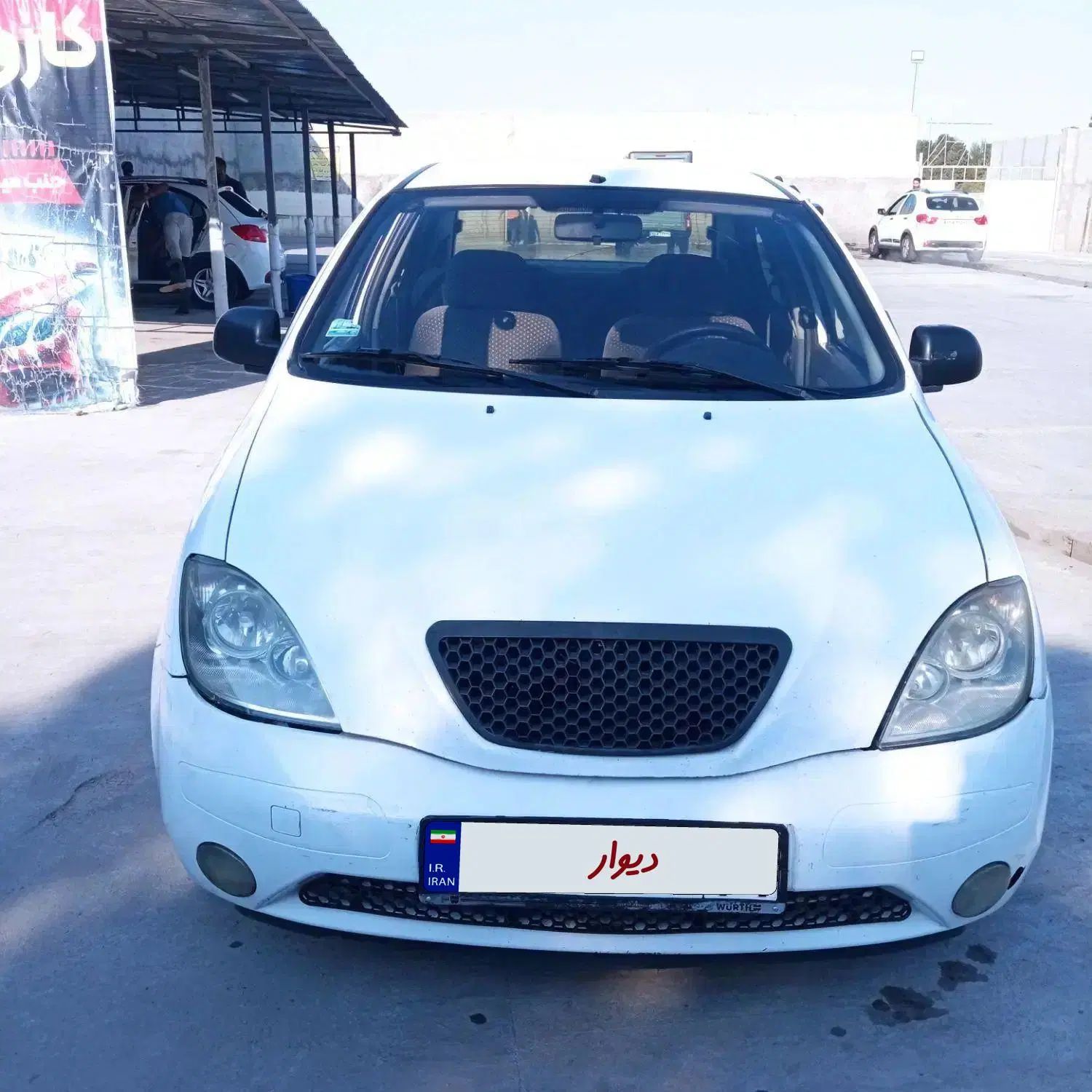 تیبا صندوق دار SX - 1393