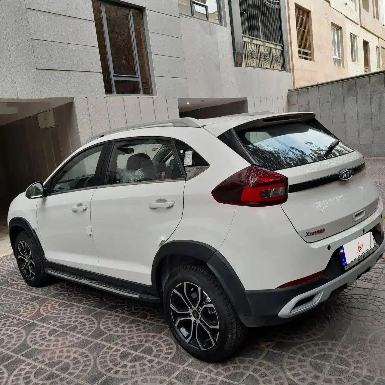 ام وی ام X22 دنده ای اسپرت لاکچری - 1403