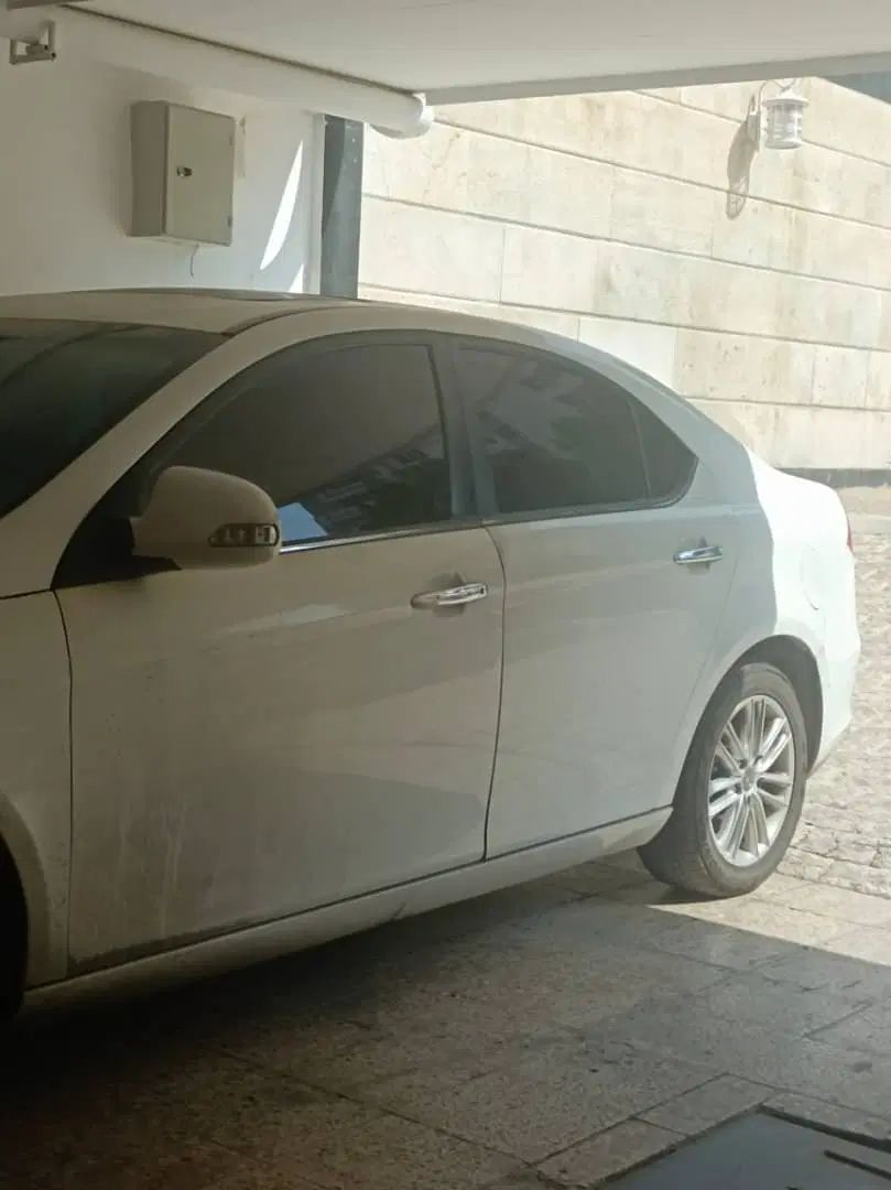 جک J5 اتوماتیک - 1393