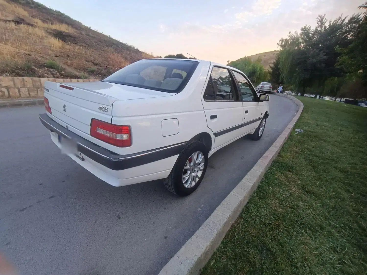 پژو 405 SLX بنزینی TU5 - 1398