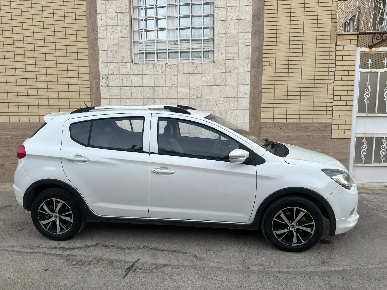 لیفان X50 اتوماتیک - 1394