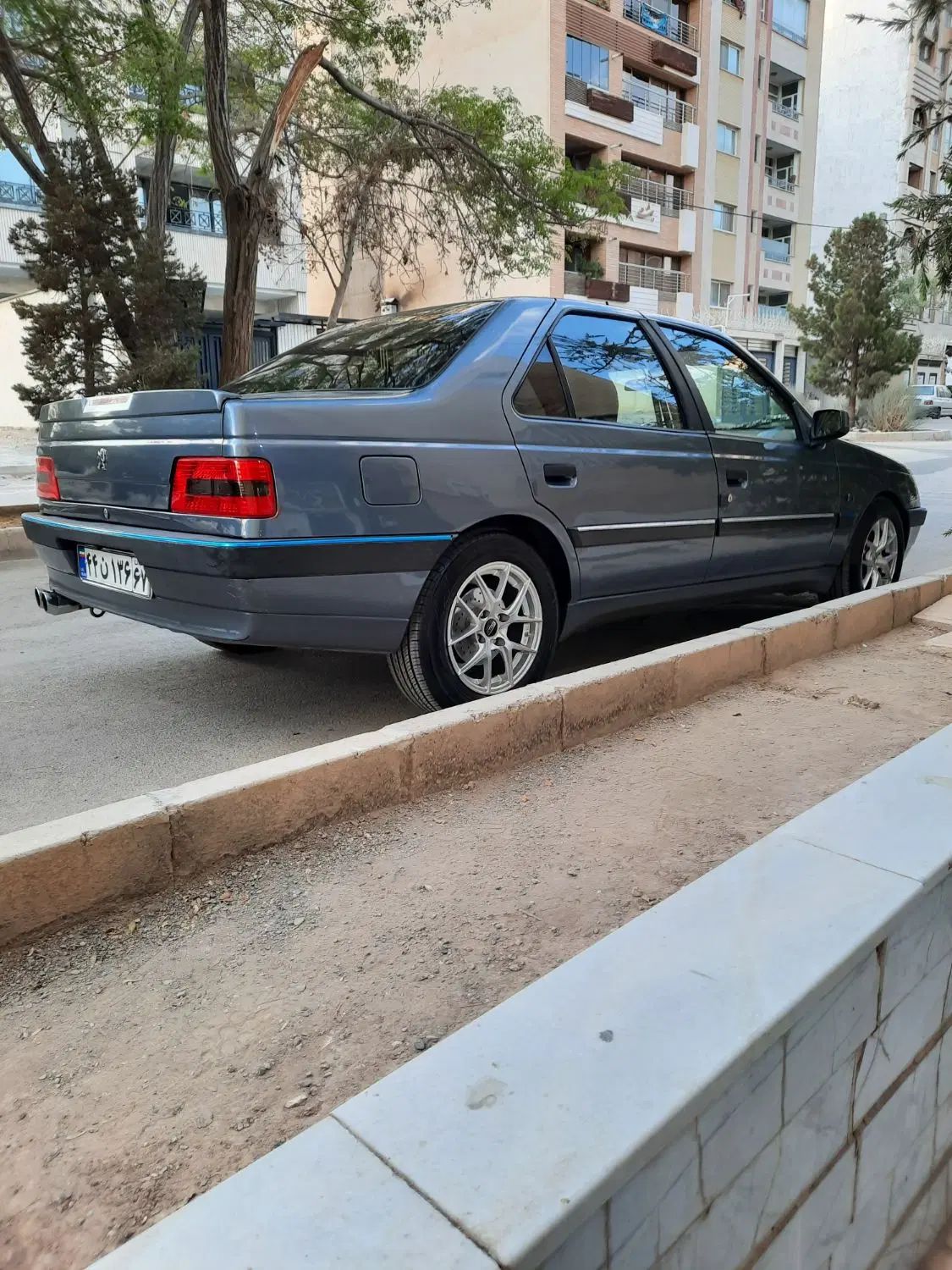 پژو 405 SLX بنزینی TU5 - 1396
