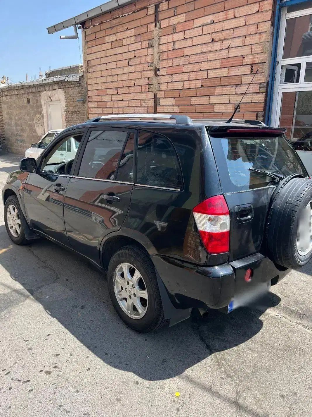 خودرو ام وی ام، X33 آگهی ann_19874628