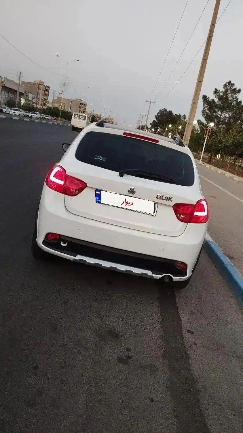 کوییک R دنده‌ای - 1399