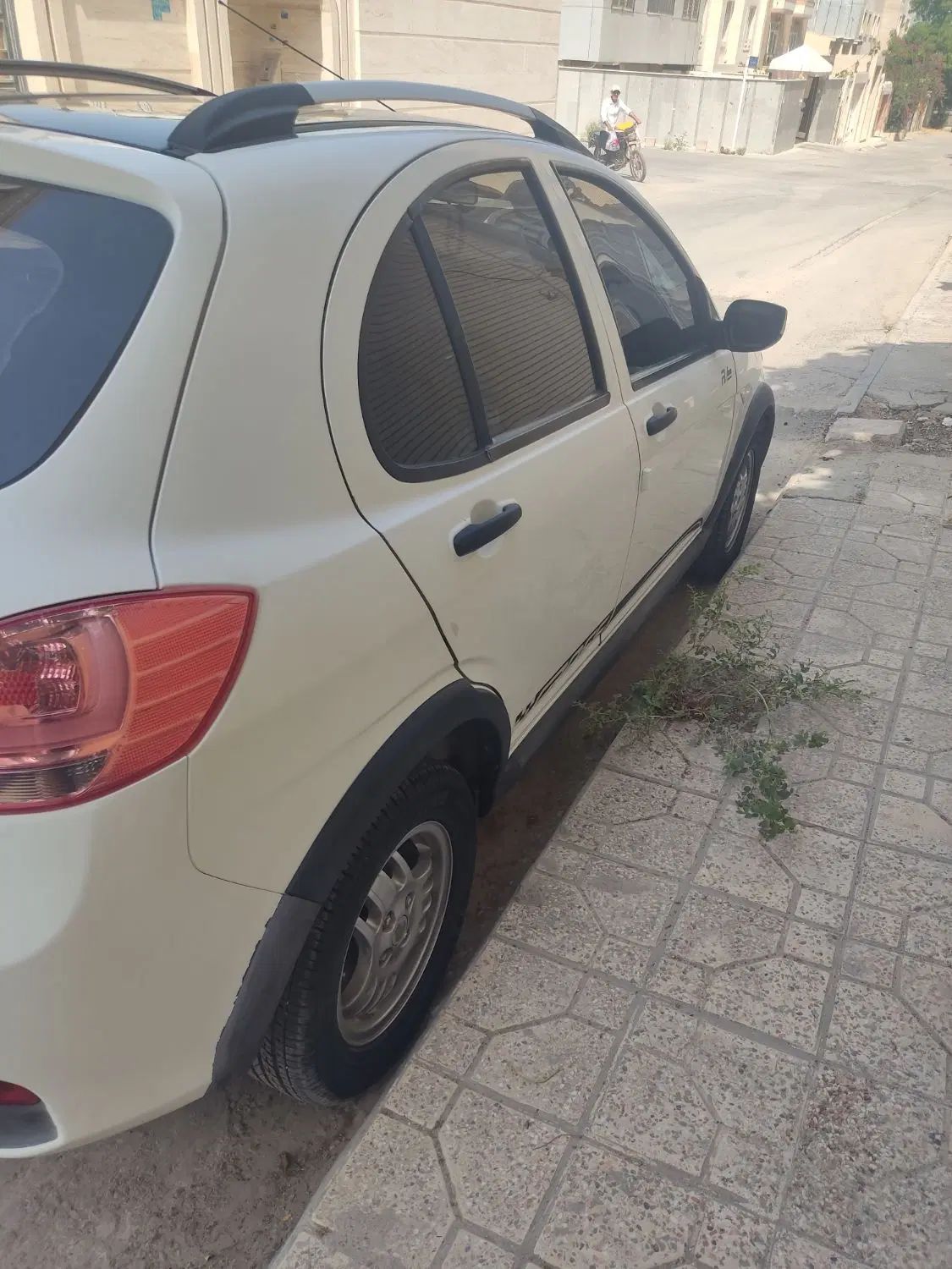 کوییک R دنده‌ای - 1400