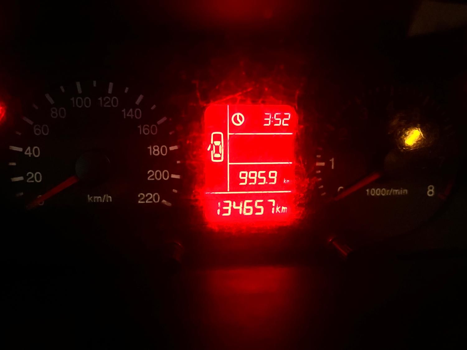 خودرو ام وی ام، 315 صندوقدار آگهی ann_19874903