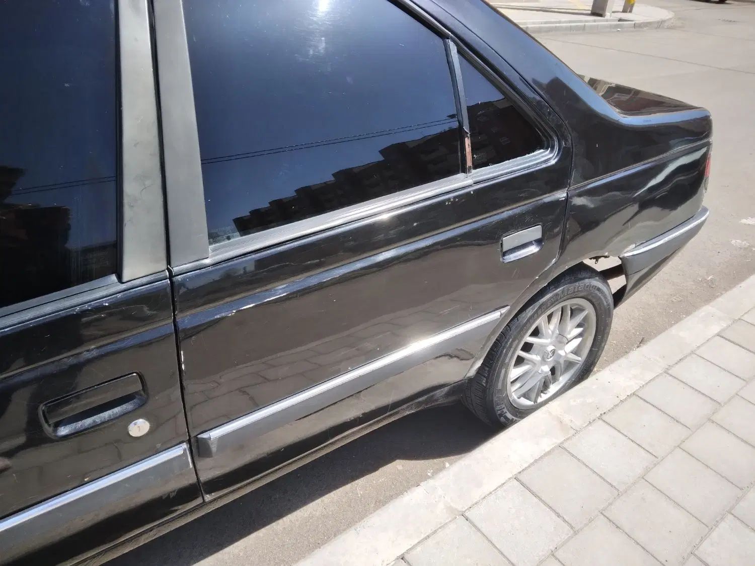پژو 405 GLX - 1382