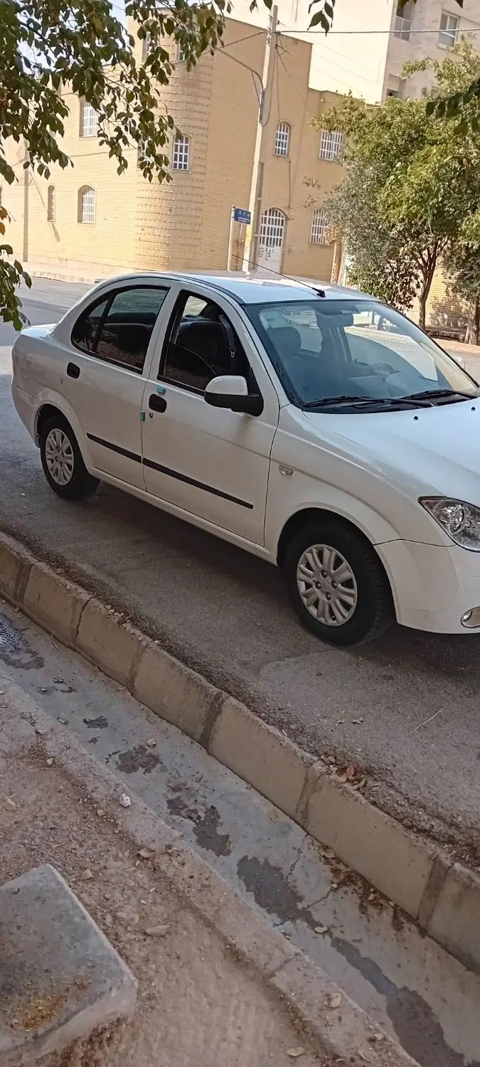 تیبا صندوق دار SX - 1396