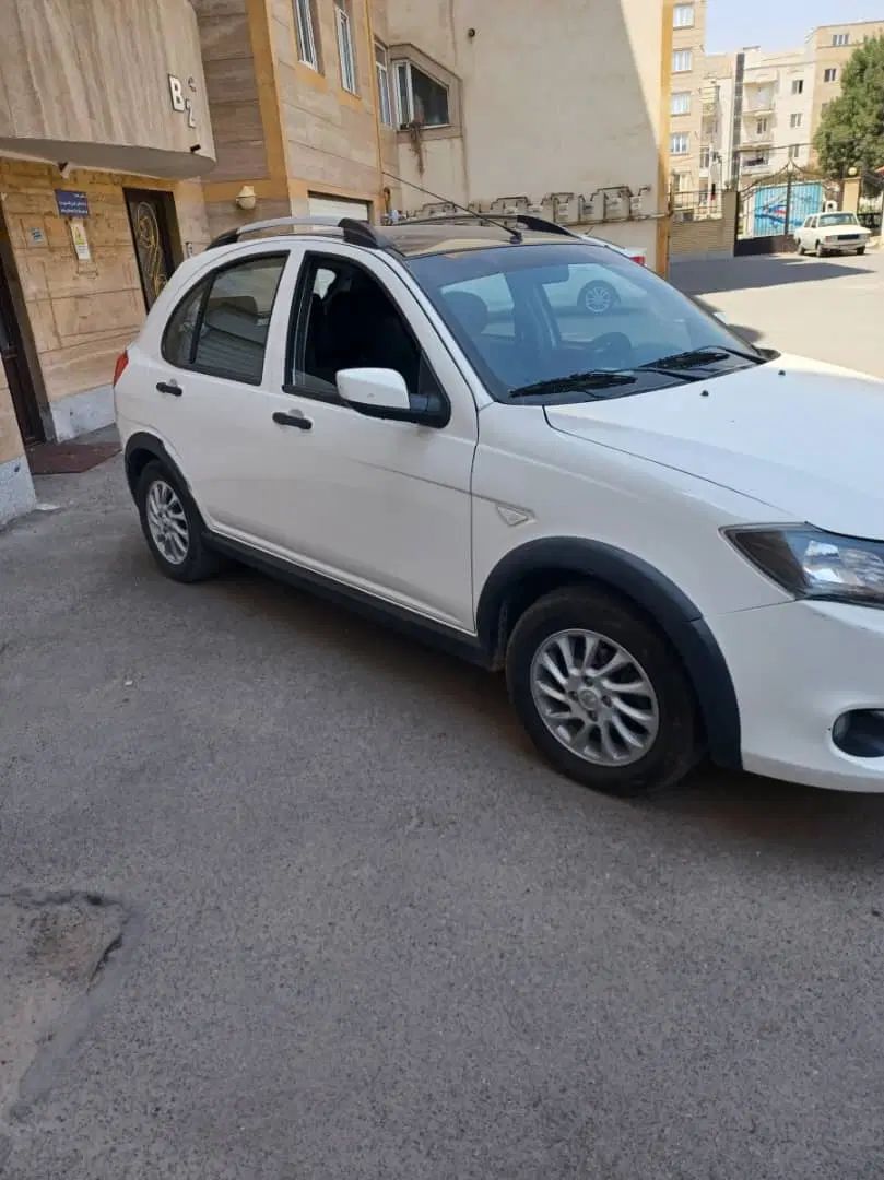 خودرو کوییک، معمولی آگهی ann_19875285