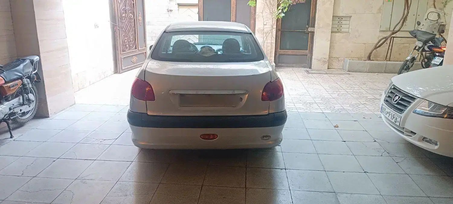 پژو ۲۰۶ صندوق دار v8 - 1385