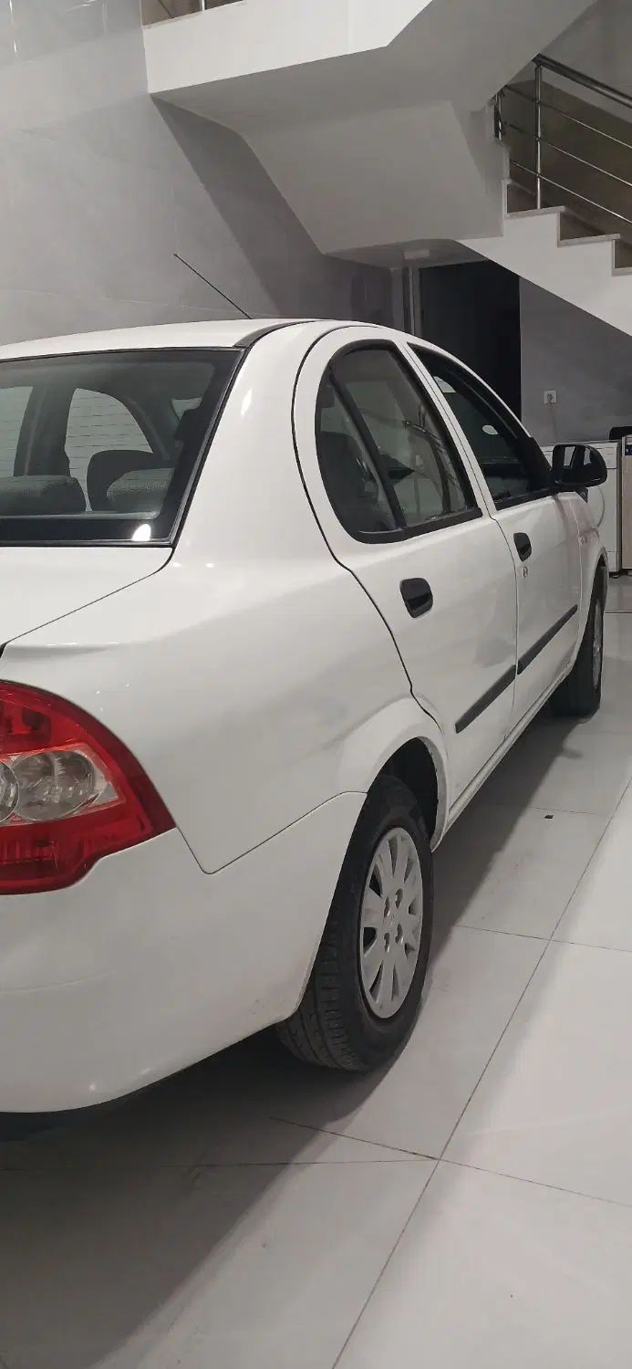 تیبا صندوق دار SX - 1400