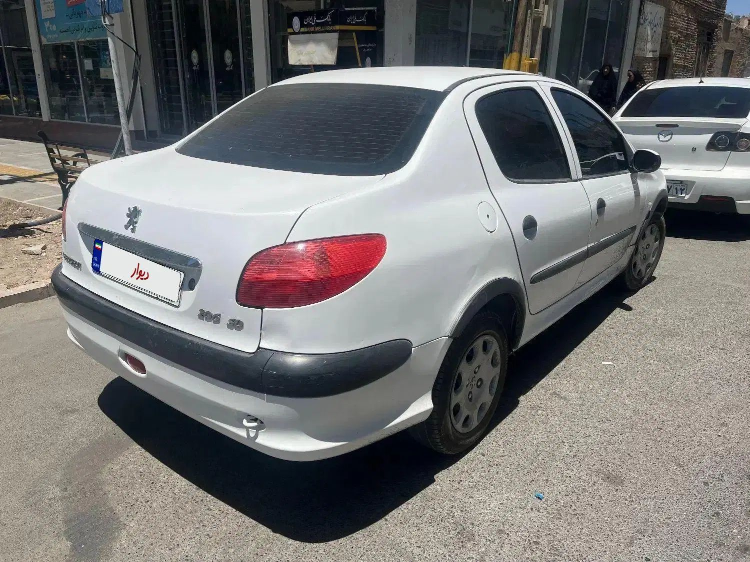 پژو ۲۰۶ صندوق دار v20 - 1389