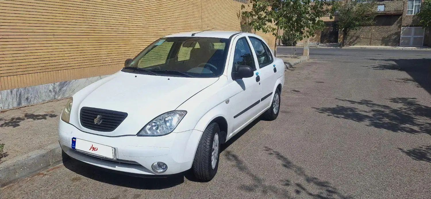 تیبا صندوق دار SX - 1401