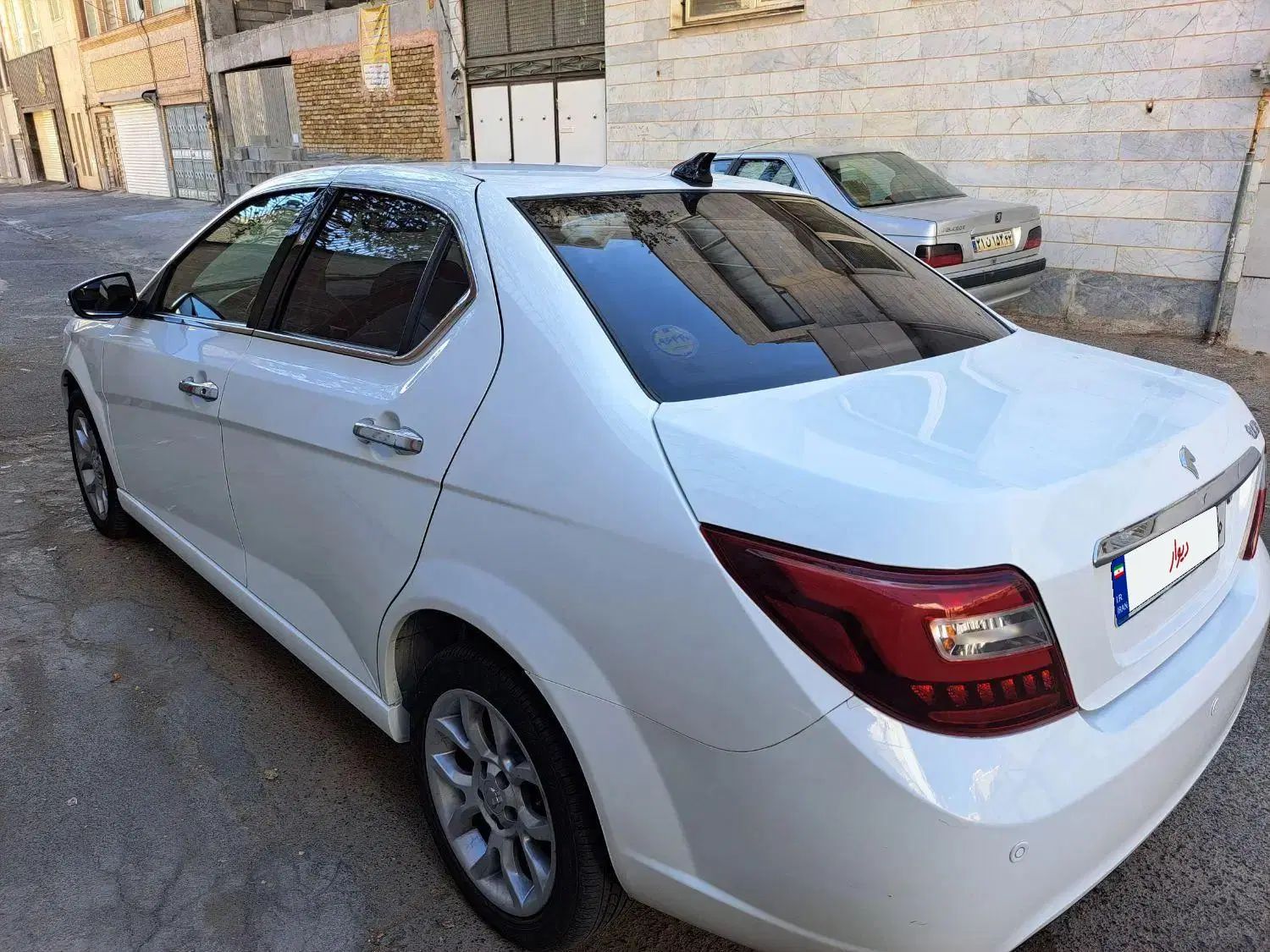دنا پلاس توربو 6 دنده - 1401