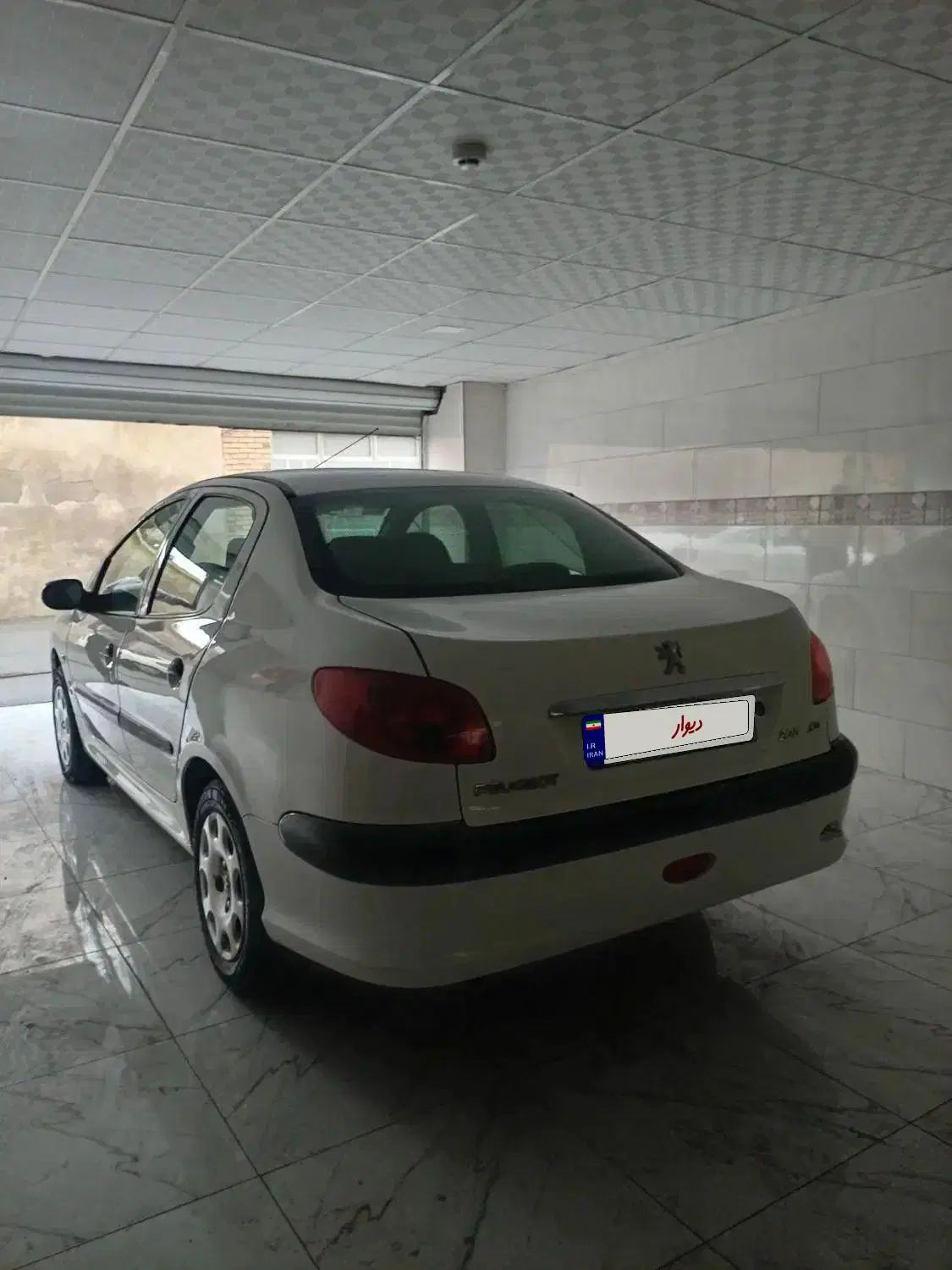 پژو ۲۰۶ صندوق دار v8 - 1395