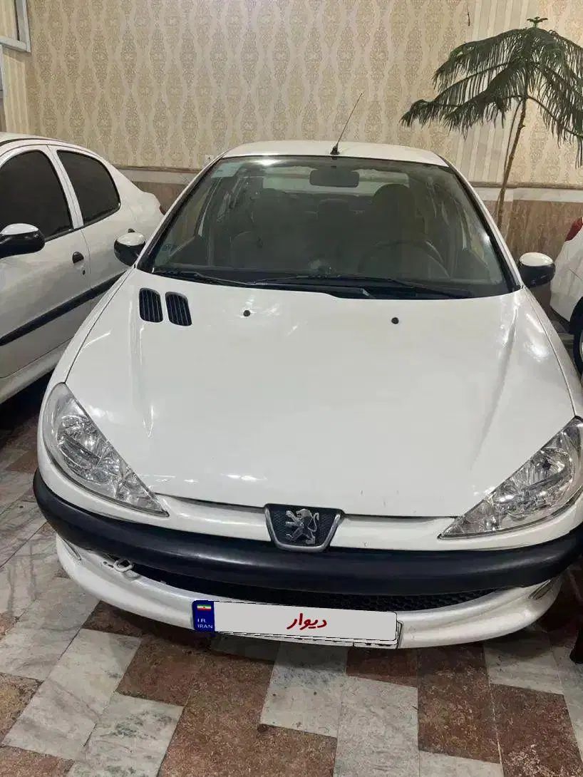 پژو ۲۰۶ صندوق دار v8 - 1397