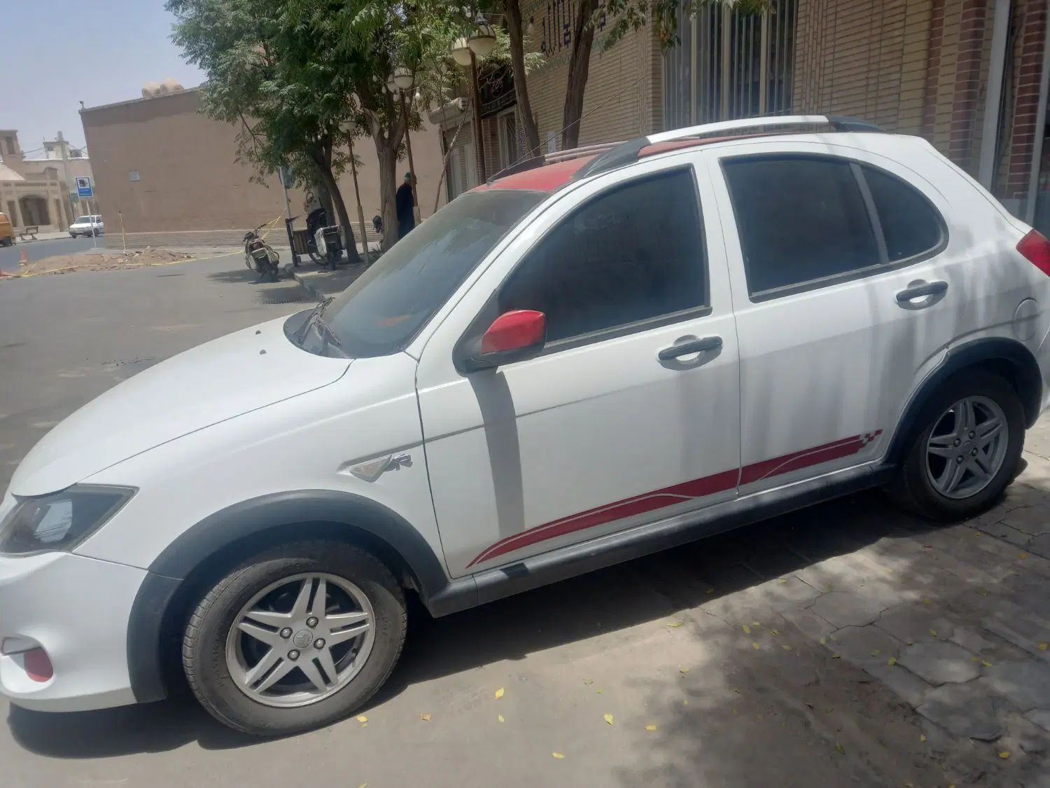 خودرو کوییک، R آگهی ann_19876282