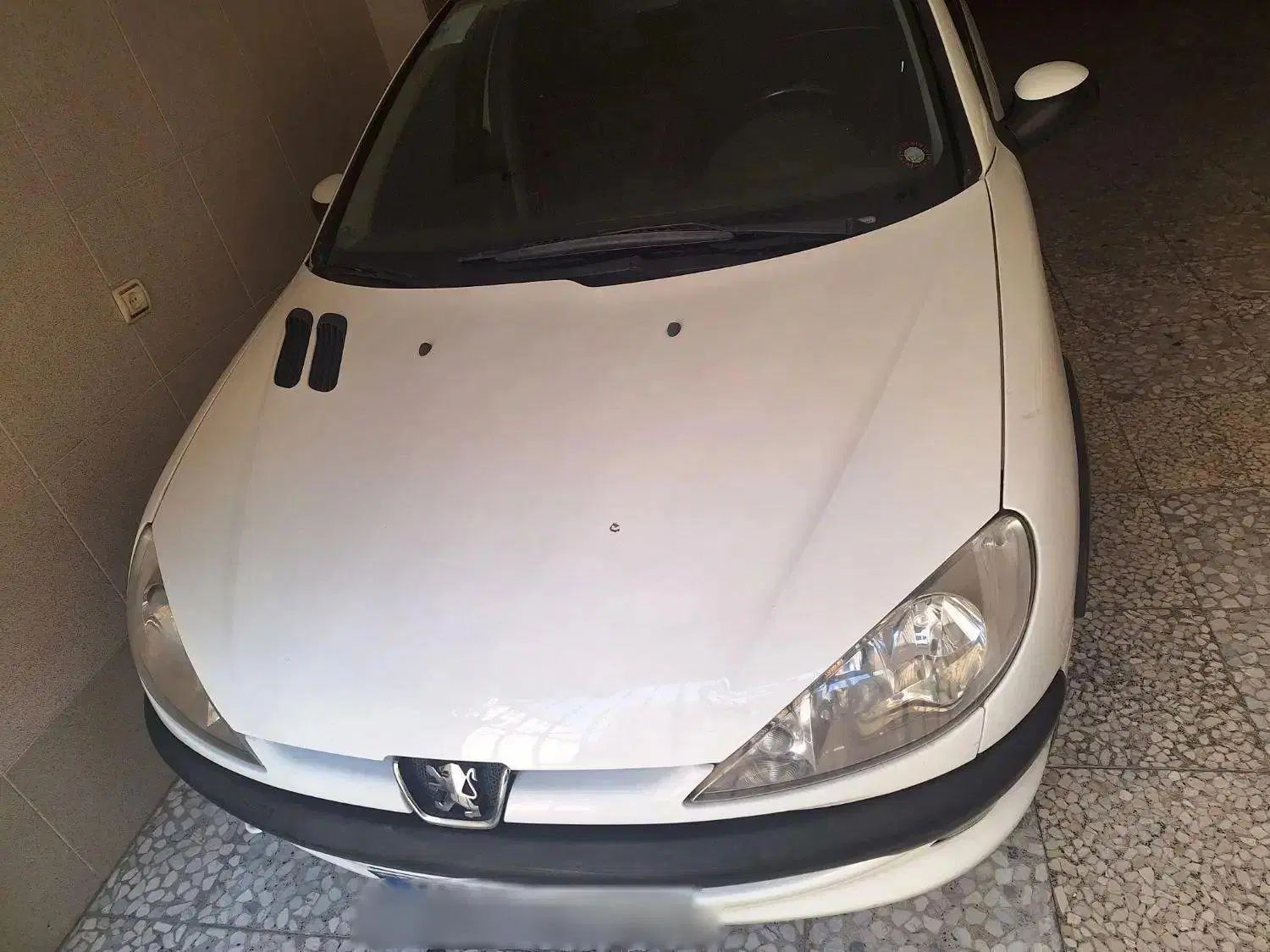 پژو ۲۰۶ صندوق دار v8 - 1396
