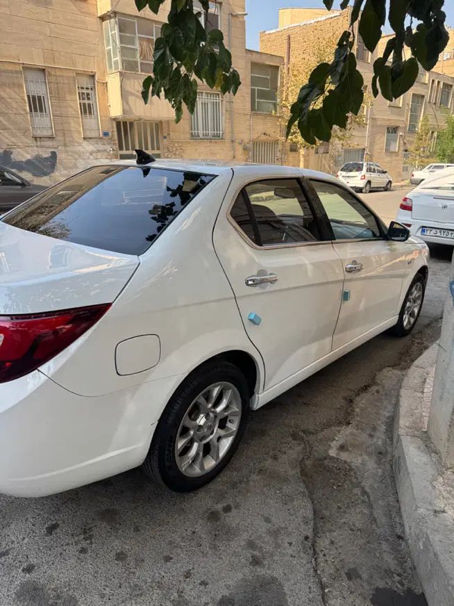 دنا پلاس توربو اتوماتیک - 1403