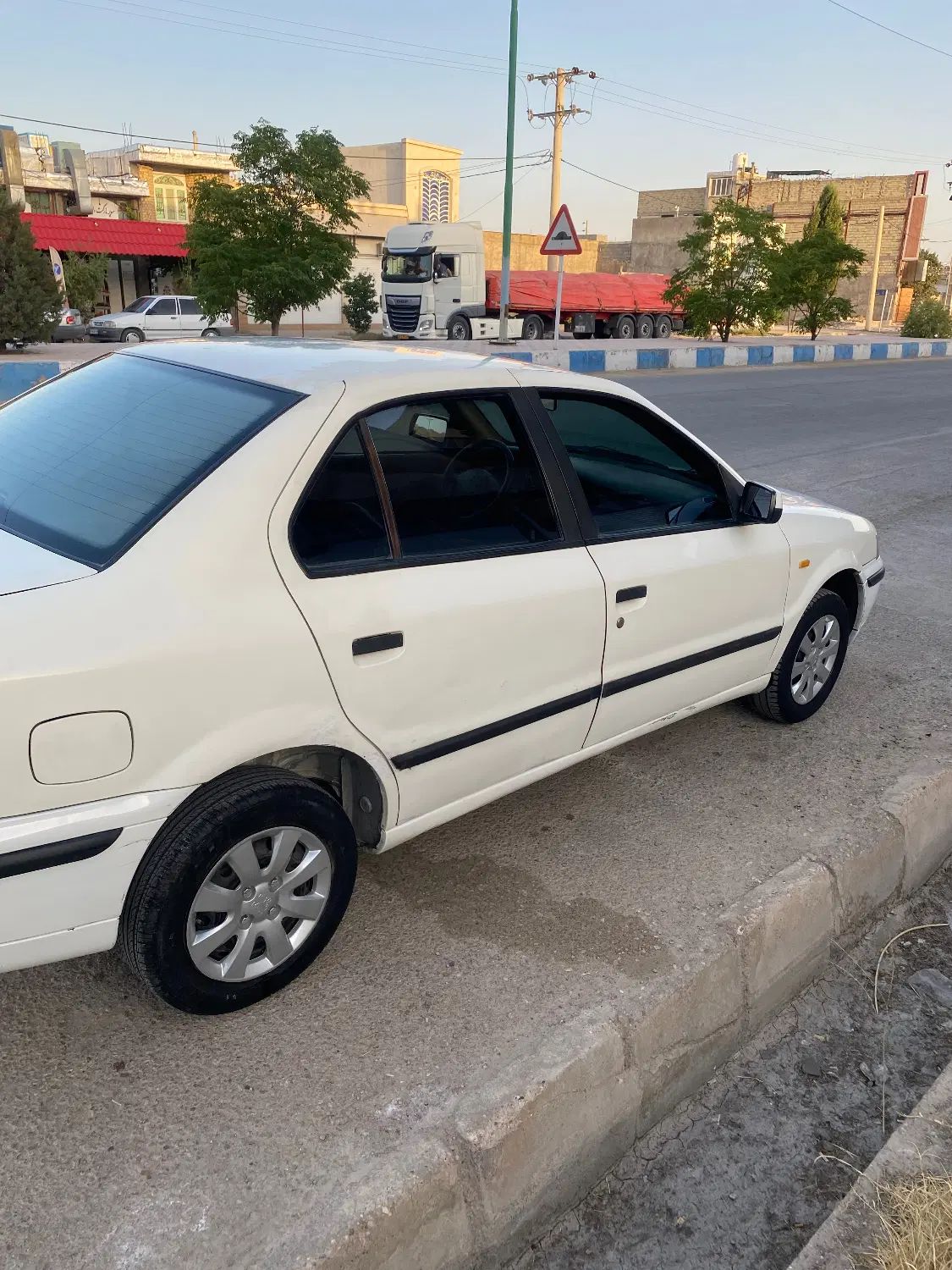 سمند LX XU7 - 1389