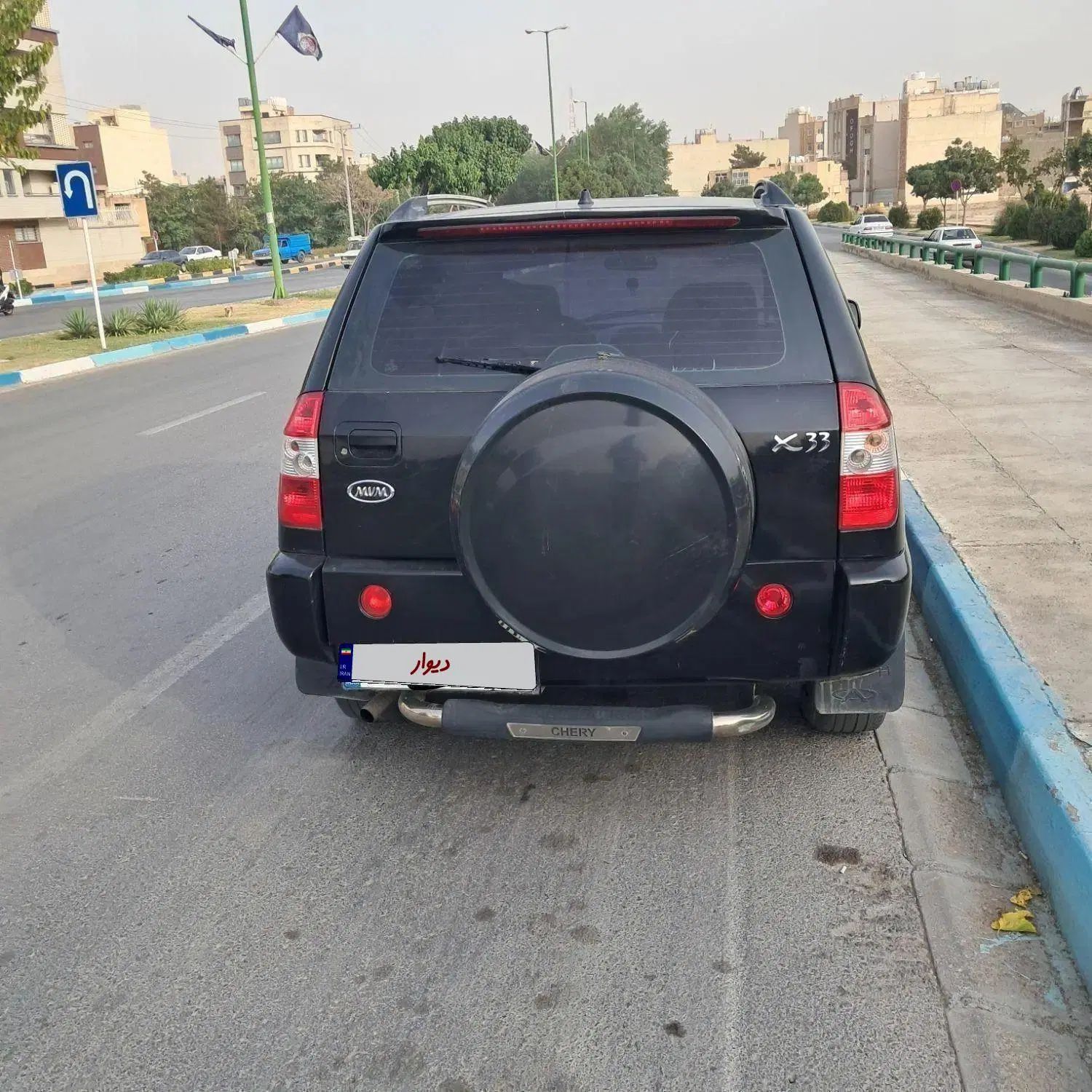 خودرو ام وی ام، X33 آگهی ann_19876902