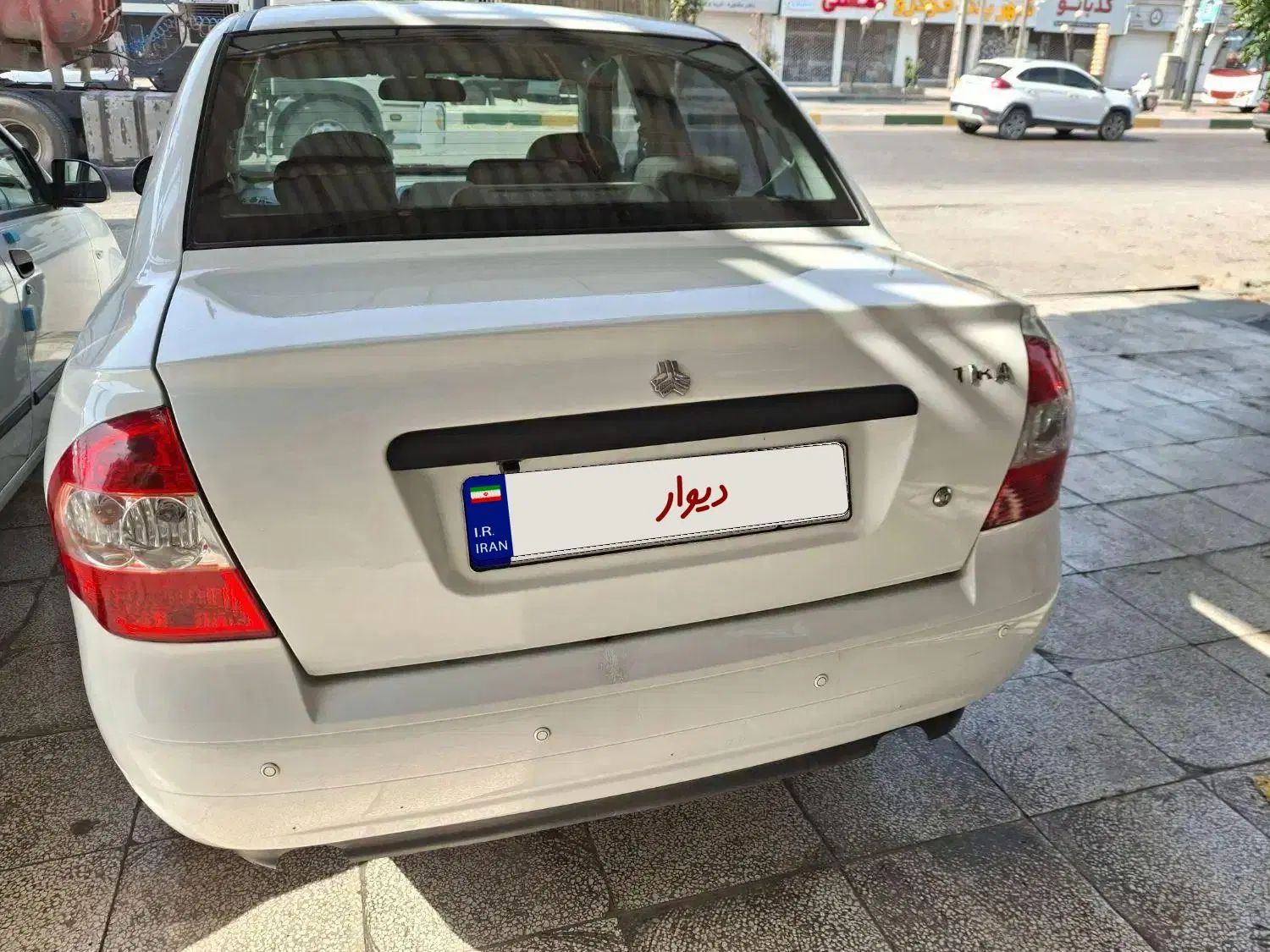 تیبا صندوق دار SX - 1400