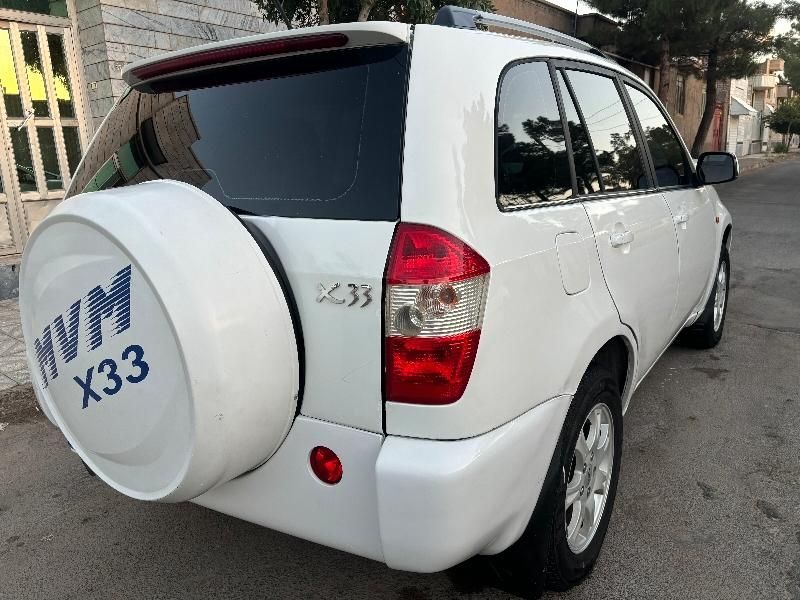 ام وی ام X33 دنده‌ای ساده - 1393