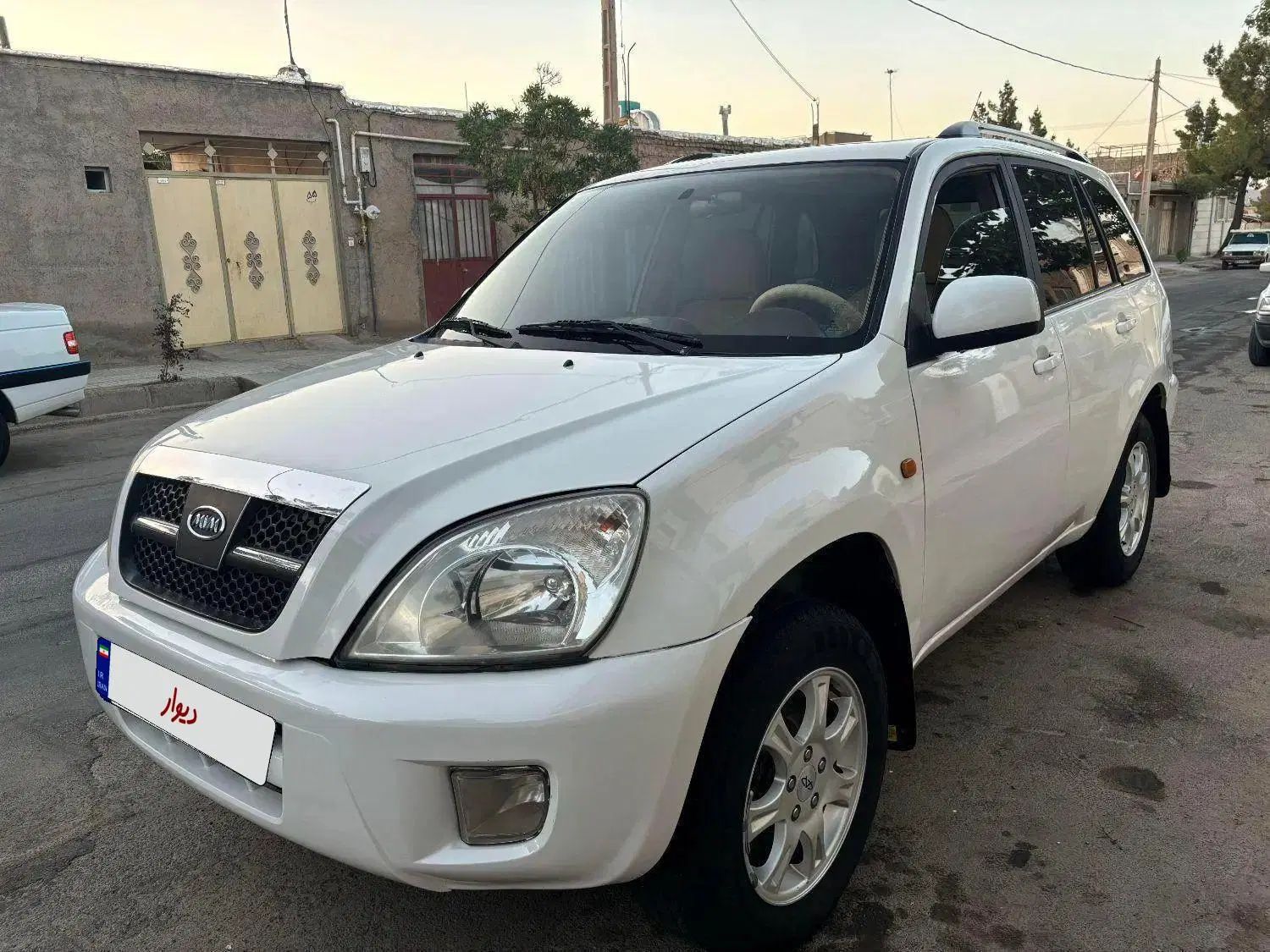 ام وی ام X33 دنده‌ای ساده - 1393