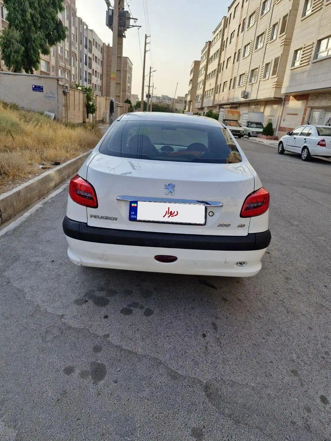پژو ۲۰۶ صندوق دار v1 - 1388
