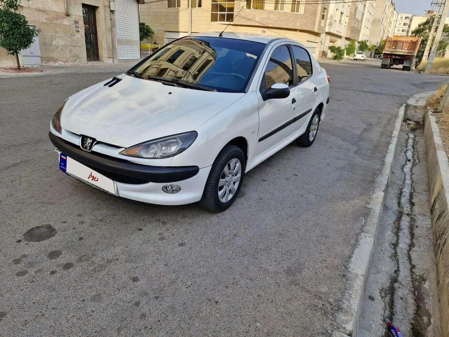 پژو ۲۰۶ صندوق دار v1 - 1388