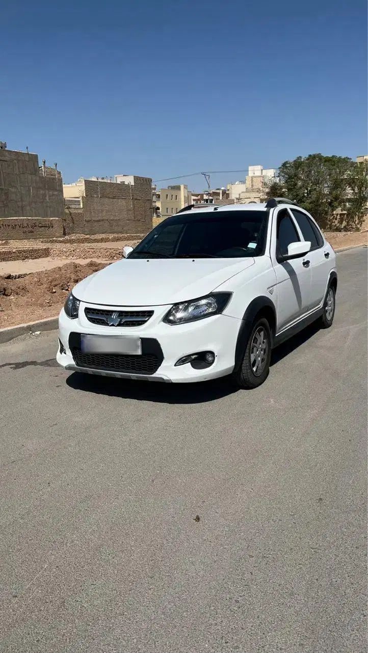 خودرو کوییک، معمولی آگهی ann_19877452