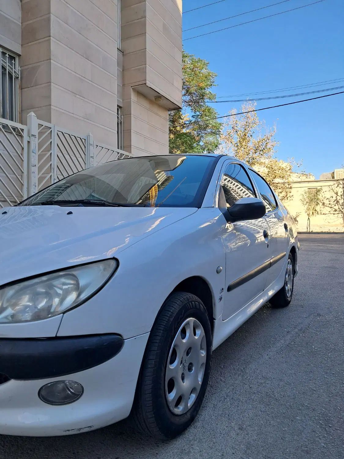 پژو ۲۰۶ صندوق دار v8 - 1395