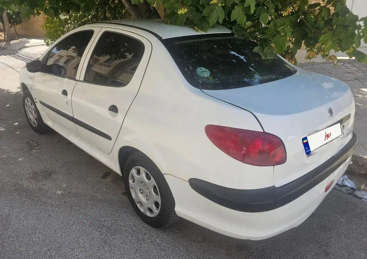 پژو ۲۰۶ صندوق دار v8 - 1400